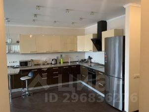 2-комн.кв., 78 м², этаж 22