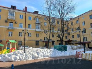 2-комн.кв., 61 м², этаж 3