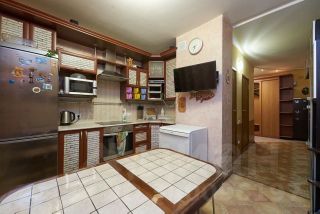 2-комн.кв., 65 м², этаж 13