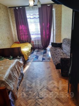 2-комн.кв., 42 м², этаж 3