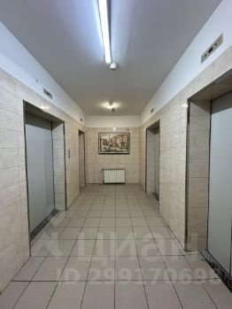 2-комн.кв., 48 м², этаж 24