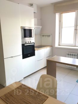 2-комн.кв., 54 м², этаж 3