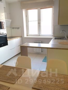 2-комн.кв., 54 м², этаж 3