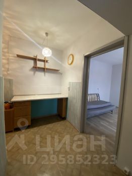 1-комн.кв., 38 м², этаж 1