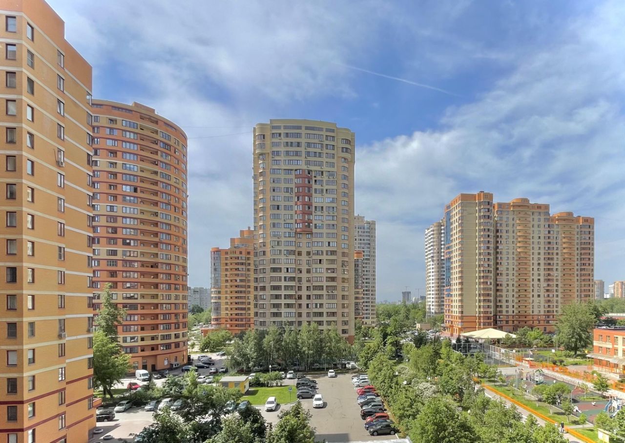 Сдам однокомнатную квартиру 56,2м² Юбилейный просп., 39, Реутов, Московская  область, м. Новокосино - база ЦИАН, объявление 302833628