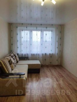 1-комн.кв., 40 м², этаж 3