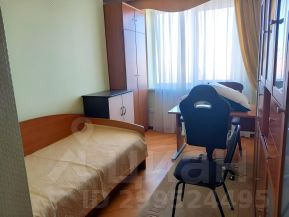 4-комн.кв., 105 м², этаж 12