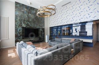 4-комн.кв., 240 м², этаж 15