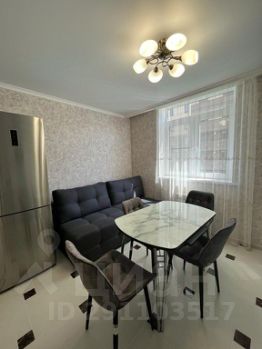 3-комн.кв., 100 м², этаж 2