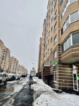 1-комн.кв., 46 м², этаж 3