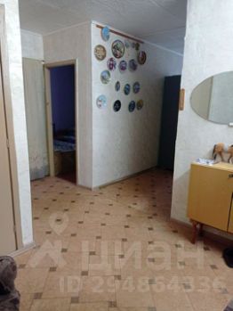 4-комн.кв., 86 м², этаж 1