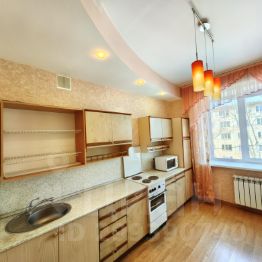 3-комн.кв., 84 м², этаж 3