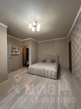 2-комн.кв., 41 м², этаж 3