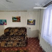 2-комн.кв., 42 м², этаж 1