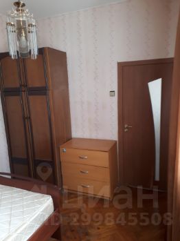 2-комн.кв., 44 м², этаж 3