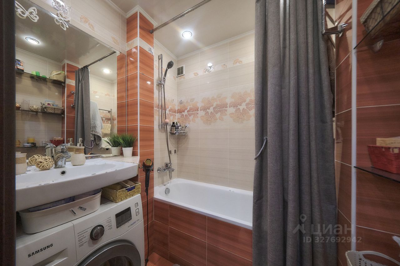 2-к кв. Рязанская область, Рязань Вишневая ул., 29 (77.3 м²)