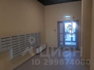 2-комн.кв., 61 м², этаж 10