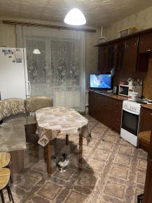 2-комн.кв., 71 м², этаж 10