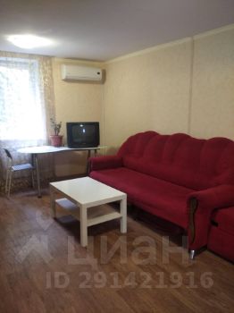 3-комн.кв., 48 м², этаж 1