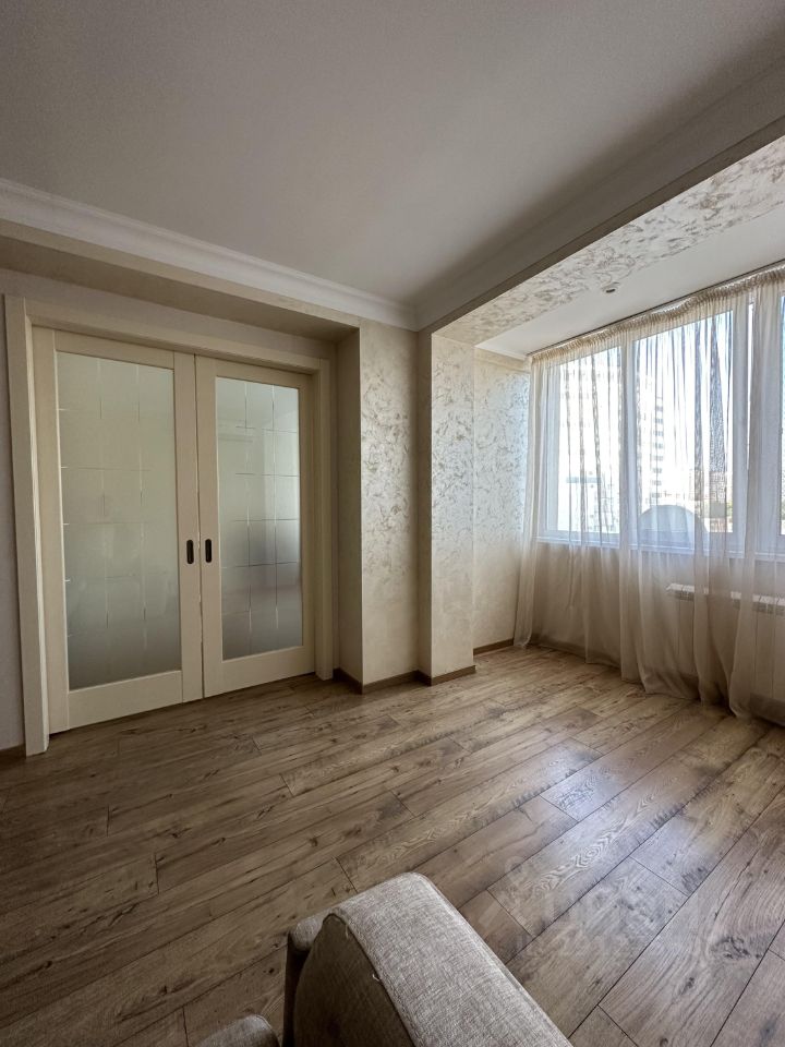 Садовая 208 самара. Ново-садовая 106 н самара. Старт ново садовая ул 106м отзывы. Красное&белое 5, 106-й квартал фото. Улица ново садовая 106 г самара.