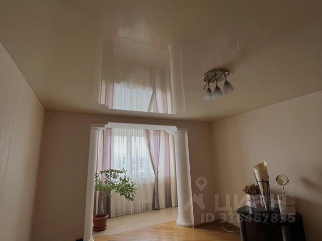 2-комн., 81,3 м², 9/10 этаж