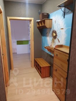 2-комн.кв., 71 м², этаж 3