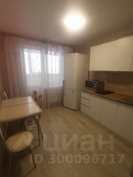 1-комн.кв., 37 м², этаж 13