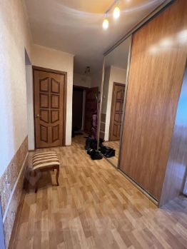 2-комн.кв., 67 м², этаж 7