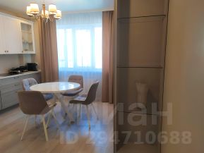 2-комн.кв., 80 м², этаж 14