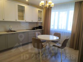 2-комн.кв., 80 м², этаж 14