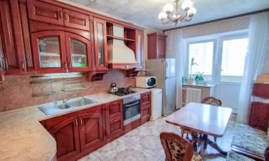 3-комн.кв., 90 м², этаж 2