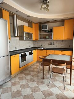 2-комн.кв., 85 м², этаж 12