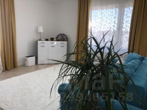 2-комн.кв., 61 м², этаж 3