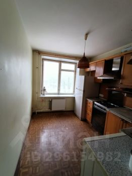 2-комн.кв., 48 м², этаж 4