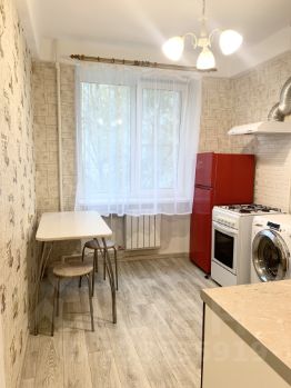 1-комн.кв., 32 м², этаж 4