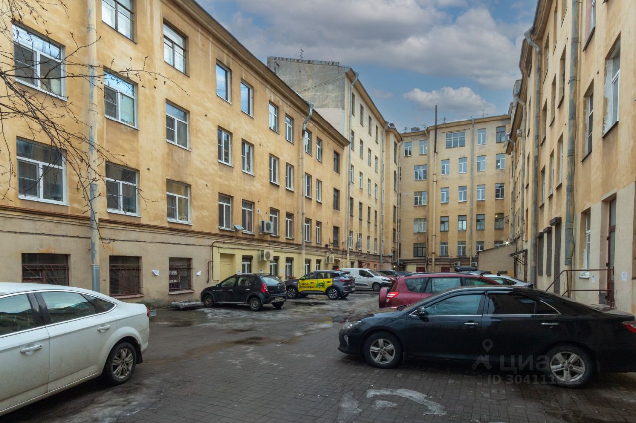 Продаю трехкомнатную квартиру 93,3м² 8-я Васильевского острова линия, 45/34,  Санкт-Петербург, м. Василеостровская - база ЦИАН, объявление 304111931