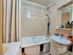 2-комн.кв., 48 м², этаж 8