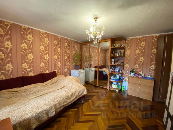 2-комн., 45,5 м², 1/9 этаж