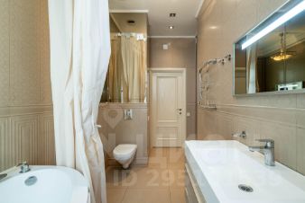 2-комн.кв., 92 м², этаж 2