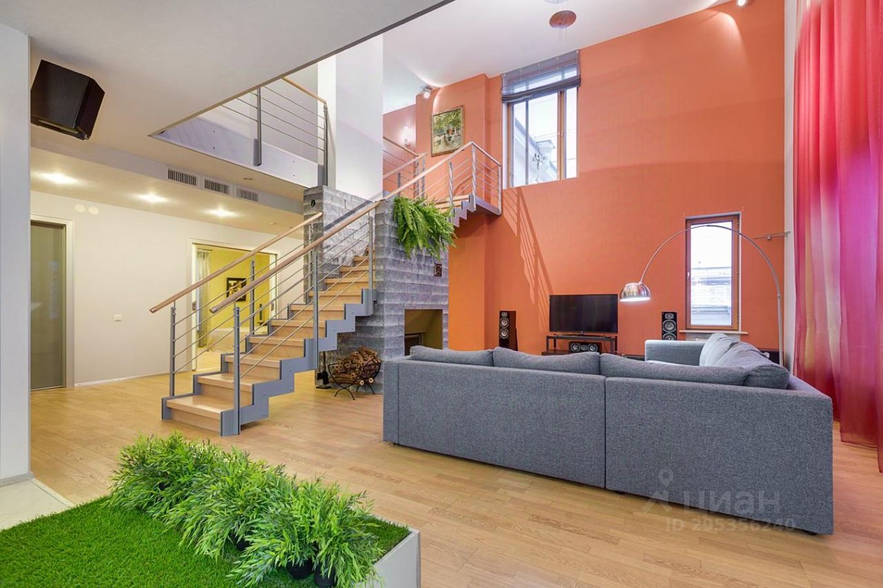 Купить четырехкомнатную квартиру 221.3м² Большая Монетная ул., 9а ...