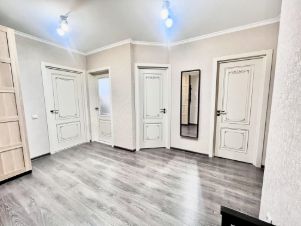 2-комн.кв., 73 м², этаж 10