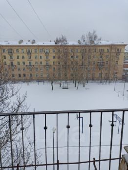 2-комн.кв., 50 м², этаж 4