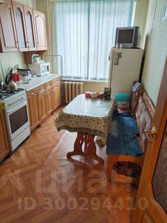 1-комн.кв., 32 м², этаж 3