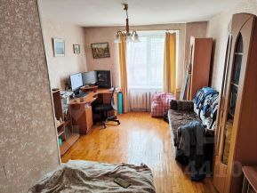 1-комн.кв., 32 м², этаж 3