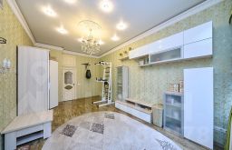 3-комн.кв., 100 м², этаж 2