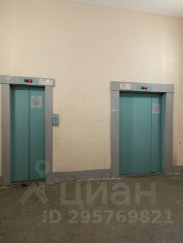 1-комн.кв., 35 м², этаж 4