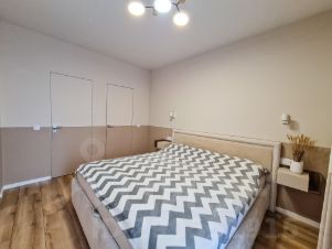 2-комн.кв., 68 м², этаж 13