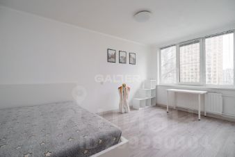 2-комн.кв., 44 м², этаж 4