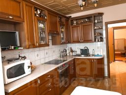 2-комн.кв., 55 м², этаж 1