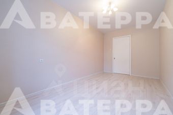 2-комн.кв., 74 м², этаж 4